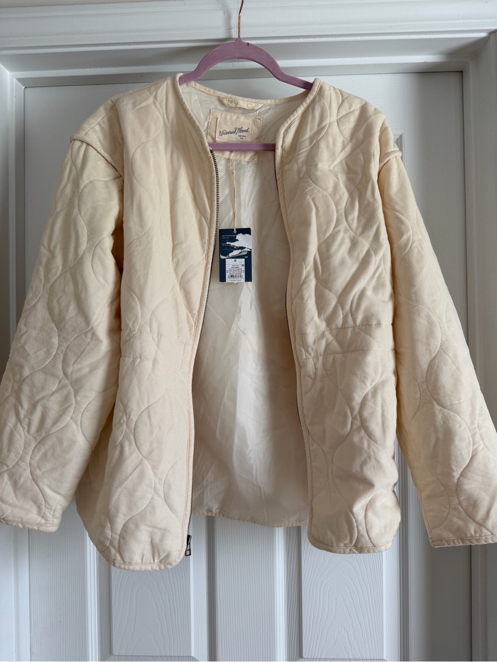 Universal Thread Cream Quilted Crewneck Puffer Jacket